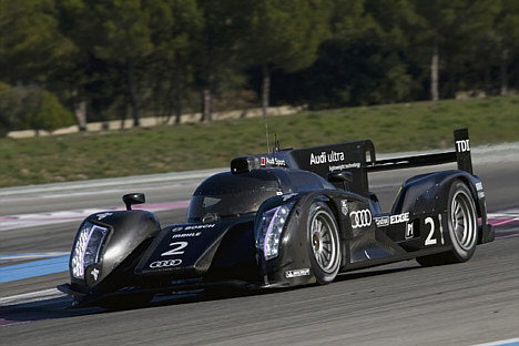 Audi R18 2012 under testen på Paul Ricard banen i Frankrig.
(Foto: Audi Motorsport)